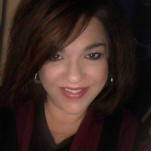 Meet your Posher, Lori